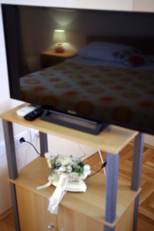 Guest Accommodation Slapovi Krke Lozovac Rum bild