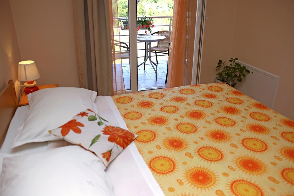Guest Accommodation Slapovi Krke Lozovac Rum bild