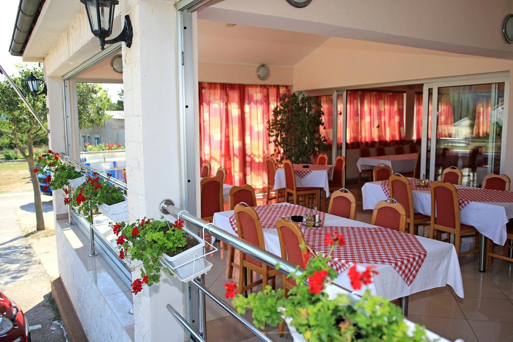 Guest Accommodation Slapovi Krke Lozovac Exteriör bild