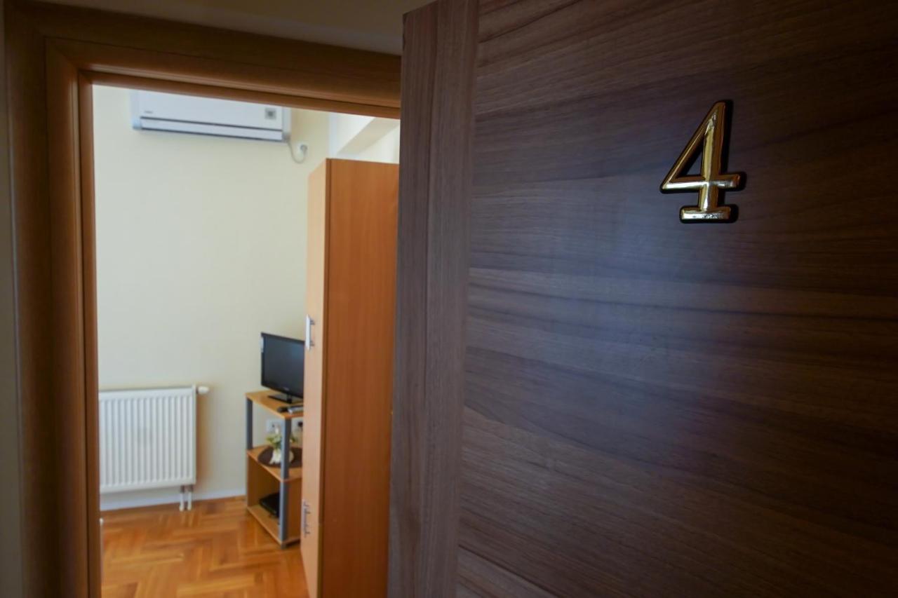 Guest Accommodation Slapovi Krke Lozovac Exteriör bild